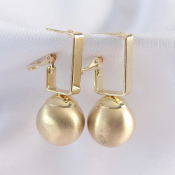 Mey İthalat® Pirinç Gold Renk Dikdörtgen Detay Oval Küpe