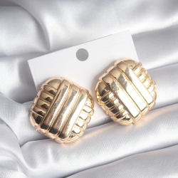 Mey İthalat® Pirinç Gold Renk İşleme Detay Kadın Küpe