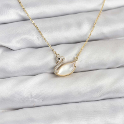 Mey İthalat® Pirinç Gold Renk Kuğu Model Kadın Kolye