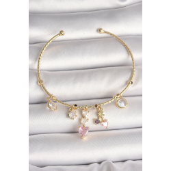 Mey İthalat® Pirinç Gold Renk Sallantı Zirkon Taşlı Kalp Figür Pembe Kalp Detay Charm Kadın Bileklik