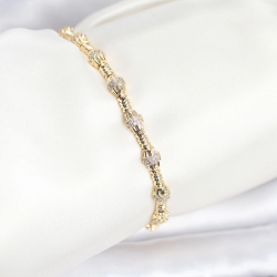 Mey İthalat® Pirinç Gold Renk VIP Seri Punta Model Zirkon Taşlı Kadın Bileklik