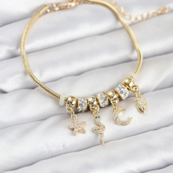 Mey İthalat® Pirinç Gold Renk Yılan Charmlı Kadın Bileklik