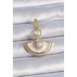 Mey İthalat® Pirinç Gold Renk Zirkon Taş Detaylı Beyaz Mineli Ajda Charm