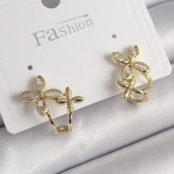 Mey İthalat® Pirinç Gold Renk Zirkon Taşlı 2'Li Çiçek Model Kadın Küpe