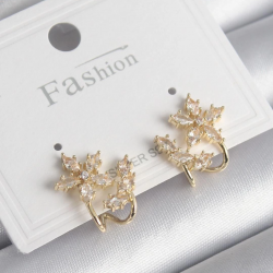 Mey İthalat® Pirinç Gold Renk Zirkon Taşlı Çiçek Model Kadın Küpe