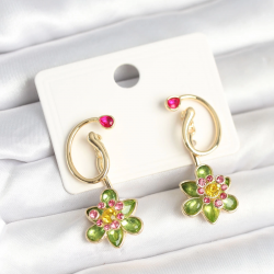 Mey İthalat® Pirinç Gold Renk Zirkon Taşlı Çiçek Model Kadın Küpe