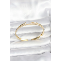 Mey İthalat® Pirinç Gold Renk Zirkon Taşlı Çivi Model Kadın Kelepçe Bileklik