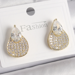 Mey İthalat® Pirinç Gold Renk Zirkon Taşlı Damla Model Kadın Küpe