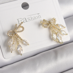 Mey İthalat® Pirinç Gold Renk Zirkon Taşlı Düğüm Model Damla Zirkon Taşlı Kadın Küpe