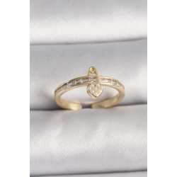 Mey İthalat® Pirinç Gold Renk Zirkon Taşlı İnci Detay Kilit Kalp Figür Ayarlanabilir Yüzük