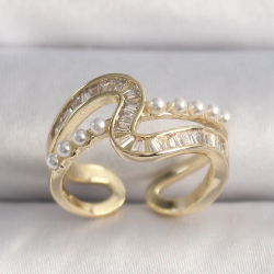 Mey İthalat® Pirinç Gold Renk Zirkon Taşlı İnci Detay VIP Seri Kadın Yüzük