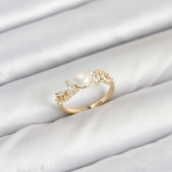 Mey İthalat® Pirinç Gold Renk Zirkon Taşlı İncili Model Kadın Yüzük