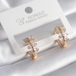 Mey İthalat® Pirinç Gold Renk Zirkon Taşlı Kadın Küpe