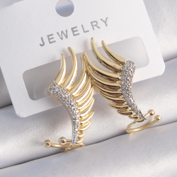 Mey İthalat® Pirinç Gold Renk Zirkon Taşlı Kanat Model Kadın Küpe