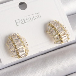 Mey İthalat® Pirinç Gold Renk Zirkon Taşlı Kaplumbağa Kabuğu Model Kadın Küpe