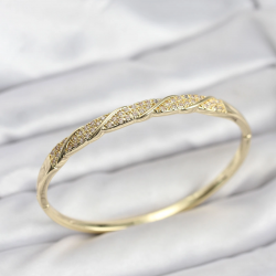 Mey İthalat® Pirinç Gold Renk Zirkon Taşlı Model Kadın Kelepçe Bileklik