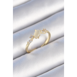 Mey İthalat® Pirinç Gold Renk Zirkon Taşlı Oval Beyaz Mineli Kadın Yüzük