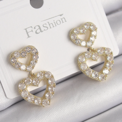 Mey İthalat® Pirinç Gold Renk Zirkon Taşlı Sallantı Kalp Model Kadın Küpe