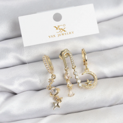 Mey İthalat® Pirinç Gold Renk Zirkon Taşlı Uzay Model YSX Trio Küpe Seti