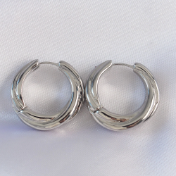 Mey İthalat® Pirinç Gümüş Renk Asimetrik Kıvrım Küpe