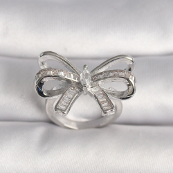 Mey İthalat® Pirinç Gümüş Renk Ayarlanabilir Zirkon Taşlı Kurdele Model Kadın Yüzük