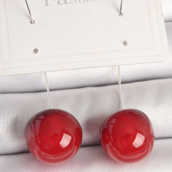 Mey İthalat® Pirinç Gümüş Renk Çivi Kiraz Model Kadın Küpe