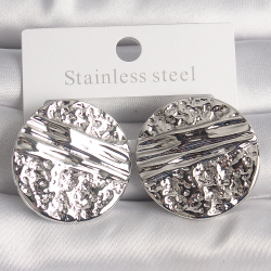 Mey İthalat® Pirinç Gümüş Renk İşlemeli Daire Plaka Model Kadın Küpe