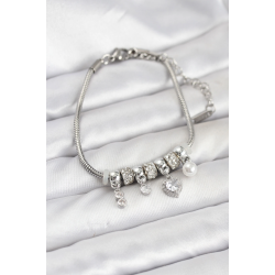 Mey İthalat® Pirinç Gümüş Renk Kalp Charmlı Kadın Bileklik