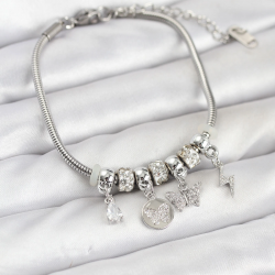 Mey İthalat® Pirinç Gümüş Renk Kelebek Charmlı Kadın Bileklik