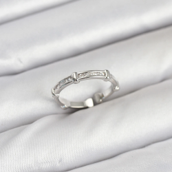 Mey İthalat® Pirinç Gümüş Renk Kemik Model Zirkon Taşlı Kadın Yüzük