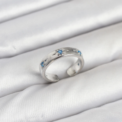 Mey İthalat® Pirinç Gümüş Renk Mavi Zirkon Taşlı Kutup Yıldızı Model Kadın Yüzük