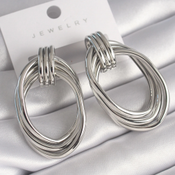 Mey İthalat® Pirinç Gümüş Renk Oval Model Kadın Küpe