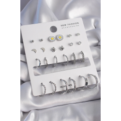 Mey İthalat® Pirinç Gümüş Renk Papatya Detaylı 12 Çiftli Kadın Küpe Seti