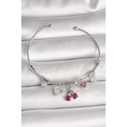 Mey İthalat® Pirinç Gümüş Renk Sallantı Kiraz Figür Kalp Detay Charm Kadın Bileklik