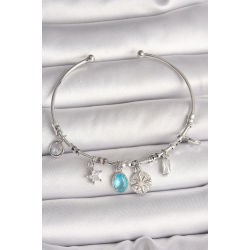 Mey İthalat® Pirinç Gümüş Renk Sallantı Pusula Figür Kalp Detay Charm Kadın Bileklik