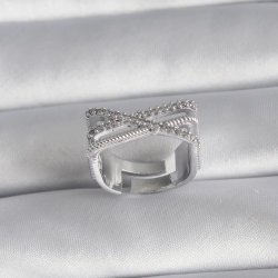 Mey İthalat® Pirinç Gümüş Renk Zirkon Taş Detay Kadın Yüzük