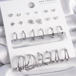 Mey İthalat® Pirinç Gümüş Renk Zirkon Taşlı 12 Çift Küpe Seti