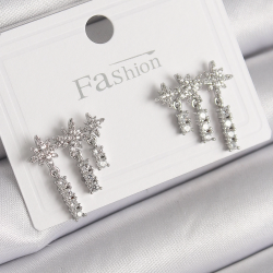 Mey İthalat® Pirinç Gümüş Renk Zirkon Taşlı 3'Lü Sallantı Yıldız Model Kadın Küpe