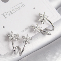 Mey İthalat® Pirinç Gümüş Renk Zirkon Taşlı Çiçek Model Kadın Küpe