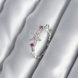 Mey İthalat® Pirinç Gümüş Renk Zirkon Taşlı Çiçek Model Pembe Zirkon Taş Detay Kadın Yüzük