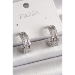 Mey İthalat® Pirinç Gümüş Renk Zirkon Taşlı İşleme Detay Halka Model Kadın Küpe