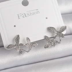 Mey İthalat® Pirinç Gümüş Renk Zirkon Taşlı Kelebek Model Kadın Küpe