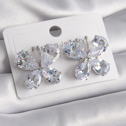 Mey İthalat® Pirinç Gümüş Renk Zirkon Taşlı Kelebek Model Kadın Küpe