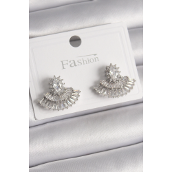 Mey İthalat® Pirinç Gümüş Renk Zirkon Taşlı Yelpaze Model Kadın Küpe