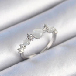 Mey İthalat® Pirinç Gümüş Renk Zirkon Taşlı Yıldız Detay Beyaz Mineli Kadın Yüzük