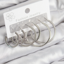 Mey İthalat® Pirinç Halka Model Gümüş Renk Kadın Set Küpe