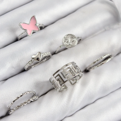 Mey İthalat® Pirinç Kelebek Ve Kalp Model Gümüş Renk Kadın Yüzük Kombin Set