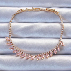 Mey İthalat® Pirinç Vip Seri Altın Renk Pembe Zirkon Taşlı Bileklik