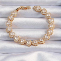 Mey İthalat® Pirinç Vip Seri Gold Renk Zirkon Taşlı Kalp Model Bileklik