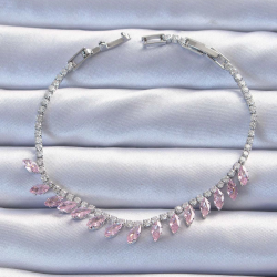 Mey İthalat® Pirinç Vip Seri Gümüş Renk Pembe Zirkon Taşlı Bileklik